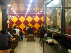 大堂-潘国仙耳光馄饨(黄家阙路店)