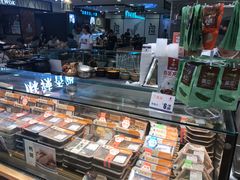 零售区-留夫鸭(巴黎春天宝山店)