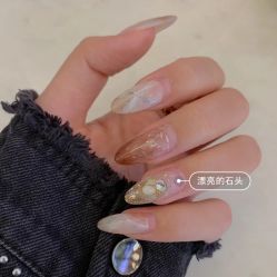 -Pink You美甲洗眉纹绣定制中心