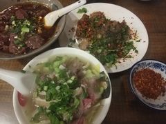 -杨三娘跷脚牛肉(羊子山西路店)