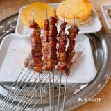 在大连开了20多年了，羊肉小串绝对和别人家不一样