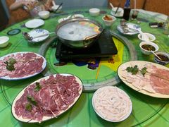 -华哥新鲜猪精品美食