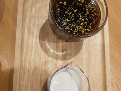 -ZING COFFEE 镜咖啡