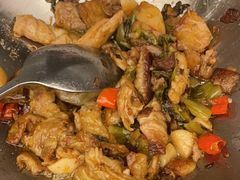 -饭怕鱼·黄焖鲟龙鱼(湖大店)