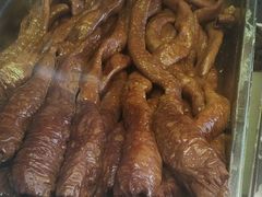 -老鼎万春卤菜(五代传承创始老店)