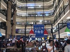 -梅龙镇广场