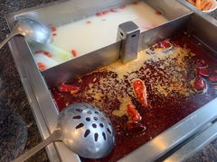 老妈双味锅-皇城老妈·大连海鲜火锅(港湾店)