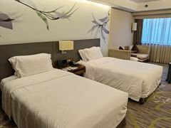 -广州中心皇冠假日酒店