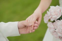 点击看大图 -挪娅婚纱摄影皇家会所