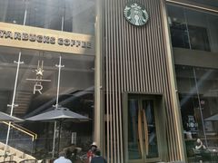 -星巴克臻选(济南恒隆店)