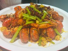 -叶派龙虾•招牌香辣蟹·海鲜(中海国际店)