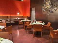 -蝴蝶里·粤菜·点心(滨江龙湖店)