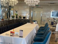 -马克西姆俄罗斯餐厅(通亚街店)