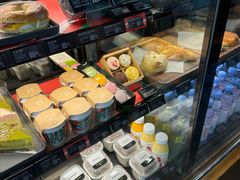 -星巴克(北京远大路金源燕莎店)