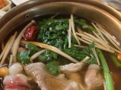 -慢丽江·云南野生菌土鸡锅(西山店)