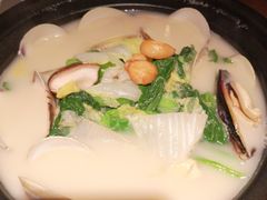 无油鱼汤煮食蔬-大树餐厅(益田假日店)