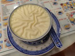 -广信牛奶甜品世家(台东店)