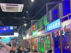 -马路牙子烧烤音乐酒馆(望京店)