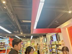 -好特卖HotMaxx(杭州滨江宝龙城店)