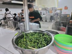 -小倪羊肉米线馆