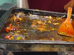 -俏巴妹烤鱼香锅(奥体店)