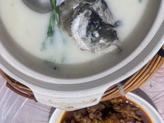 -天乐农家鱼头王(天目湖店)