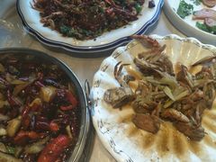 -小鱼儿海鲜港(新村十区店)