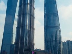 -陆家嘴空中步行连廊