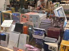 -猫的天空之城概念书店(印象城购物中心店)