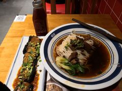 -霸蛮湖南菜·牛肉粉(荣京西街店)