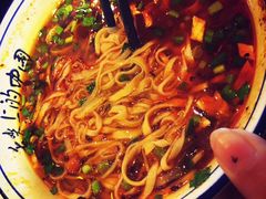 -陈仓老街美食天地