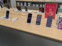 -华为授权体验店(中山公园来福士)