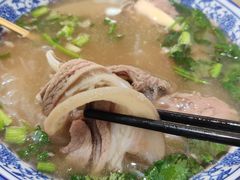 -丰登陕西水盆牛羊肉·泡馍