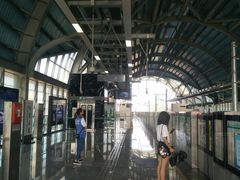 -明蜀王陵(地铁站)