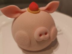 -Fridi Patisserie Cafe