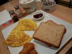 -必胜客(欧亚卖场店)
