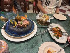 -秘密旅行Bonjour(黑金冠 江南西店)