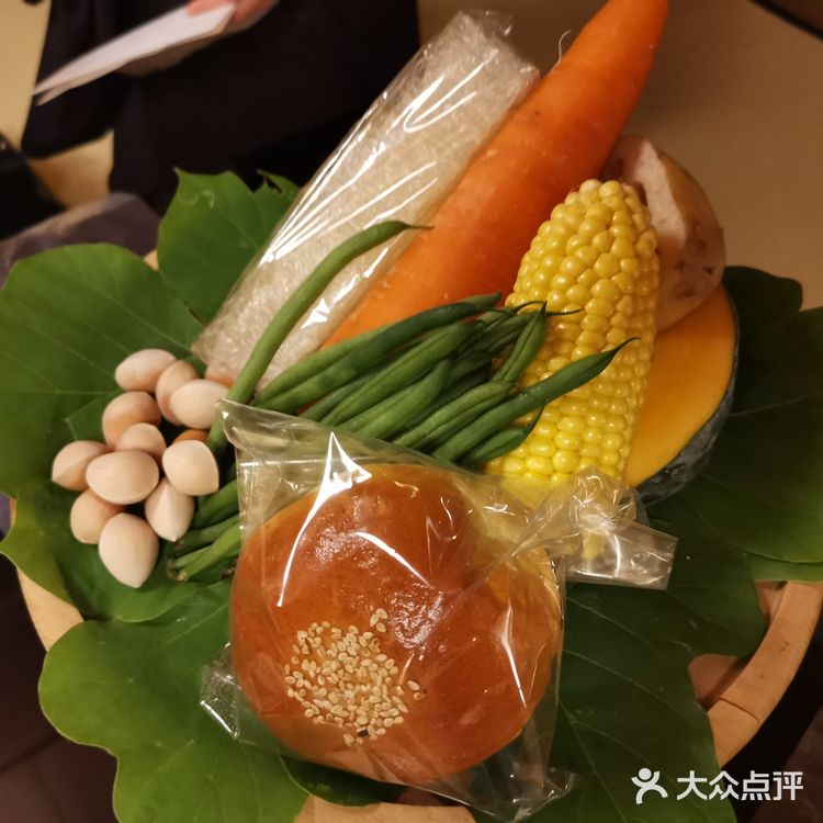 可以毫无疑问地说，吉兆的怀石料理就是登峰造极的最佳代表