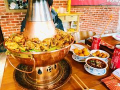 -炉小二铜锅牛蛙•川湘菜(三里屯店)