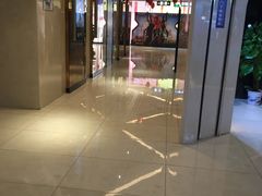 -中影嘉华国际影城(大芬星都里店)