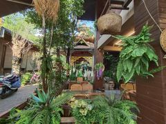 -基诺山寨.版纳民族特色菜
