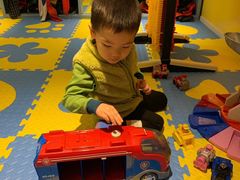 -KIDults童伴儿亲子餐厅(达美中心广场店)