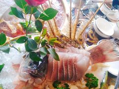 -小天鹅火锅·一线江景洪鼎旗舰店(洪崖洞店)