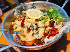 -菌自由丨野生菌火锅特色庭院餐厅(丽江古城店)