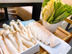 海鲜菇-三头牛·潮汕牛肉生蚝火锅 (夏湾店)