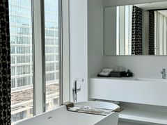 -亚善天籁S酒店(成都太古里旗舰店)