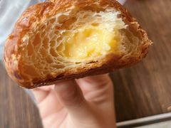 爆浆牛角-读酥世家(古方路店)