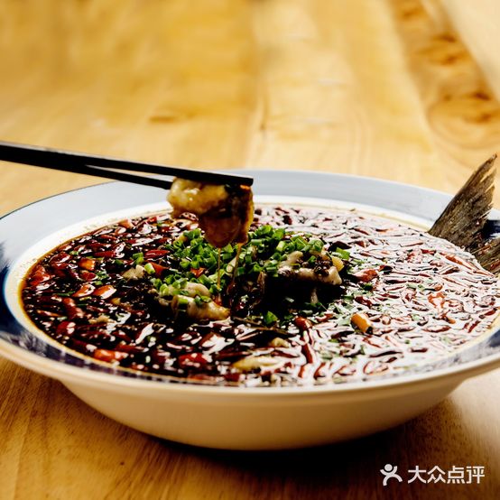 湖滨花园餐厅