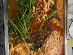 -在巷子里的烤肉店·螺蛳粉烤鱼·牛蛙(和美城店)