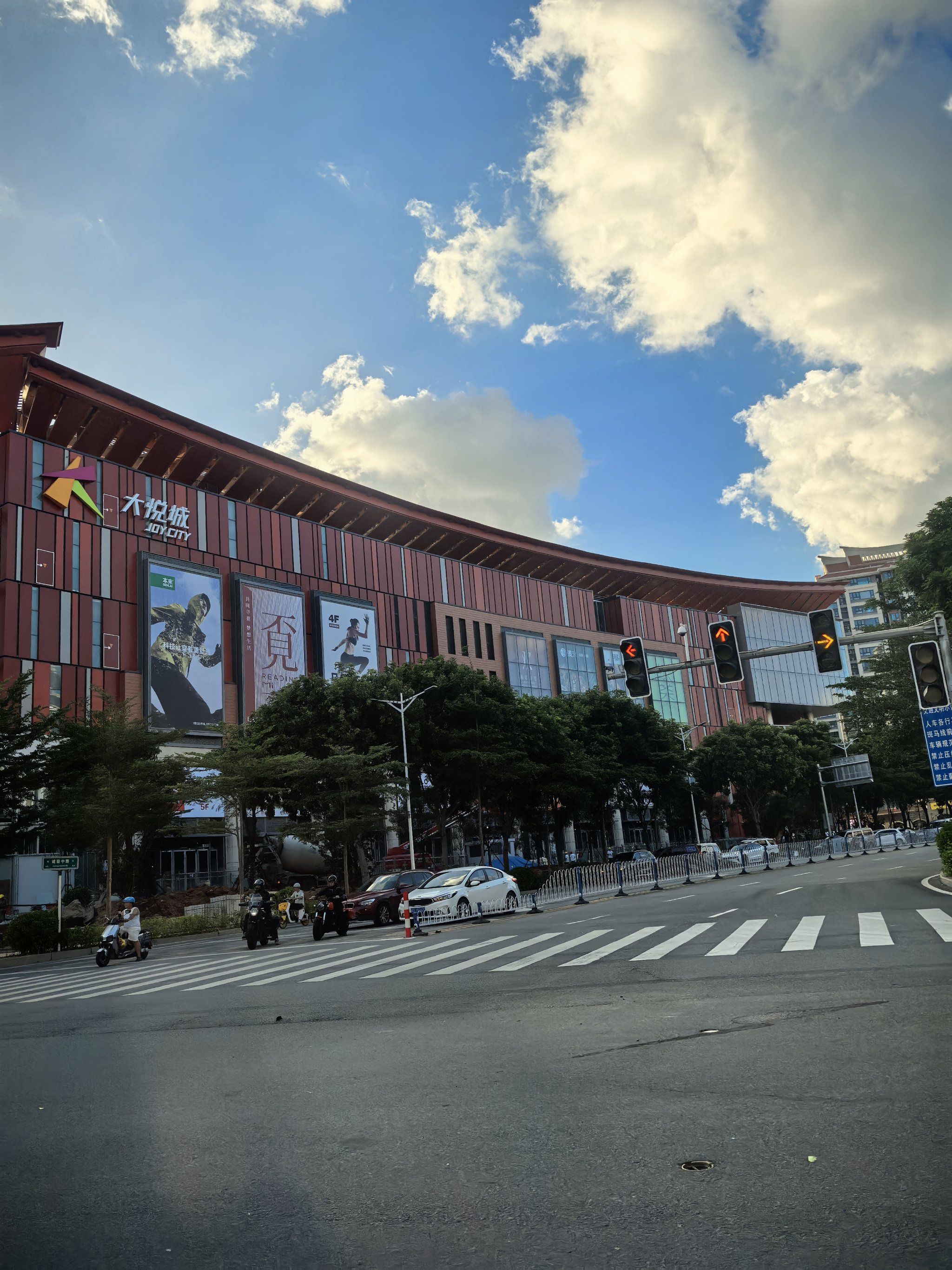 马上又要开一家了!就在集美官任地铁口的大悦城